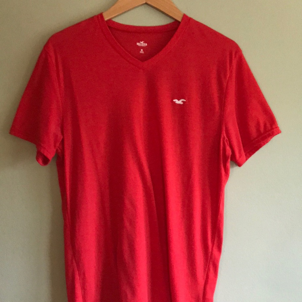 Men’s Medium Hollister v-neck